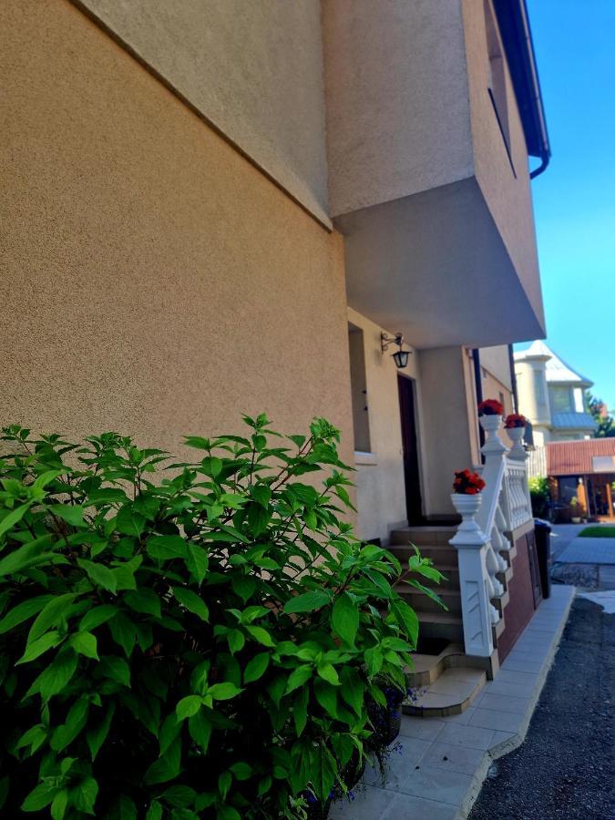 Hotel Atostogu Namai Meta Palanga Exteriér fotografie